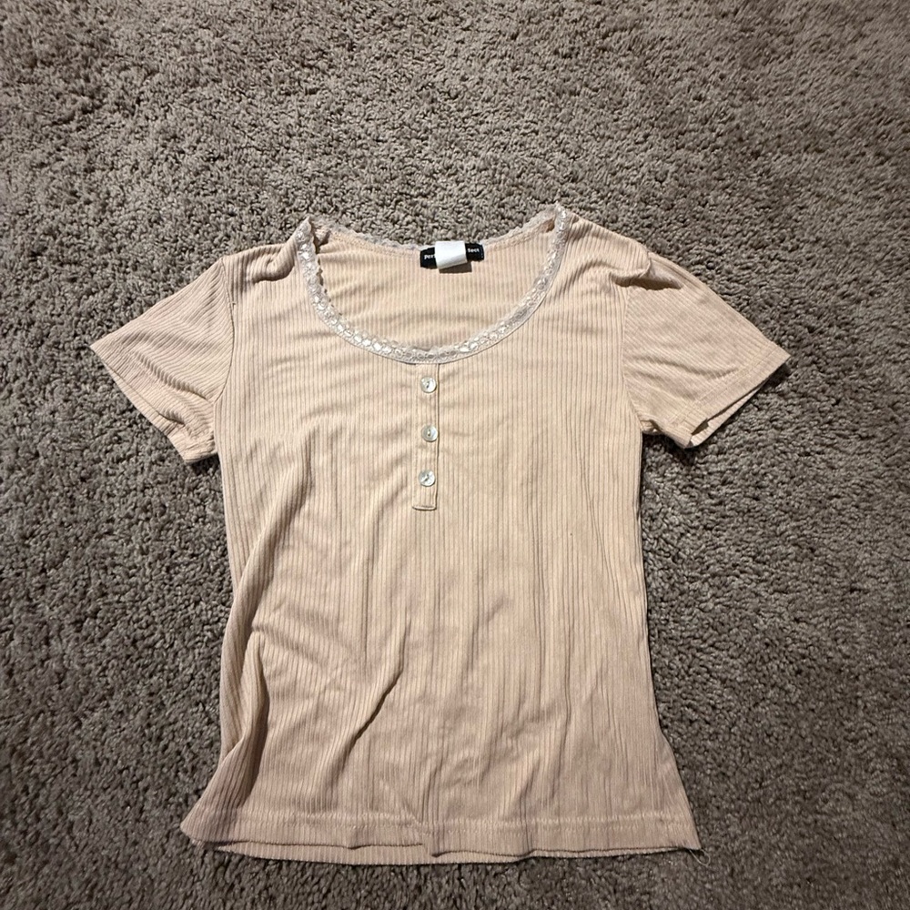 Beige Button-Front Ribbed Top - Picture 2 of 4